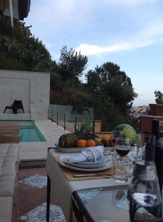 Вилла 202 Luxury Pool Isola Bella Таормина Номер фото