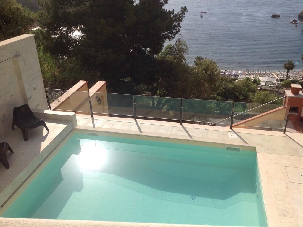 Вилла 202 Luxury Pool Isola Bella Таормина Номер фото